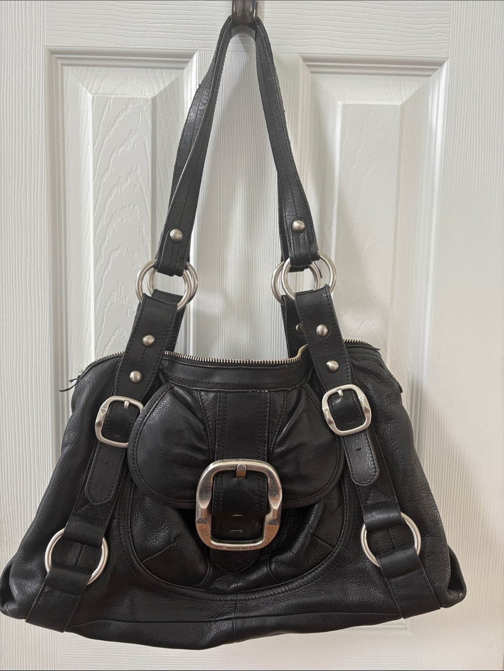 B.Makowsky Black Leather Shoulder Bag with Buckle Detail